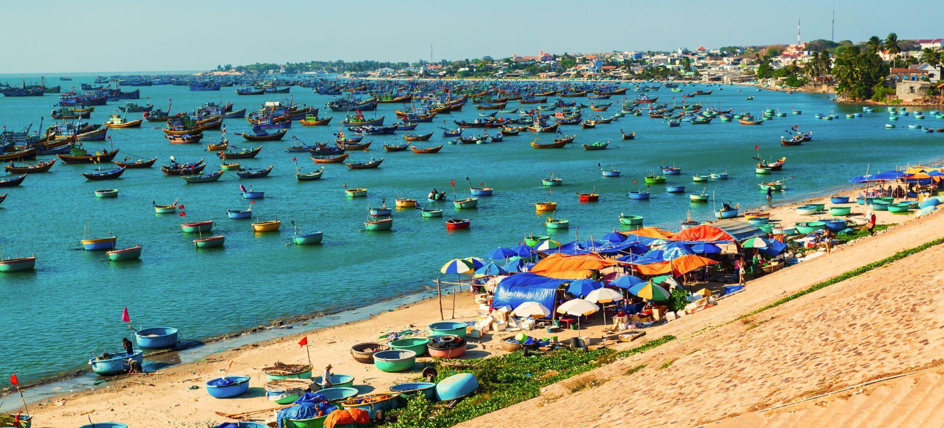 hải sản cơm niêu mũi né